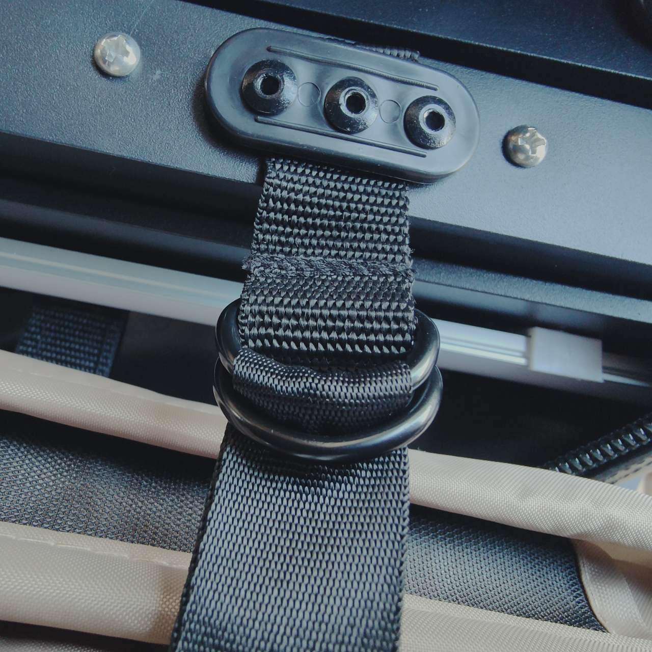 (SAL) KIWIKINGS shower tent/bathroom Camping shower