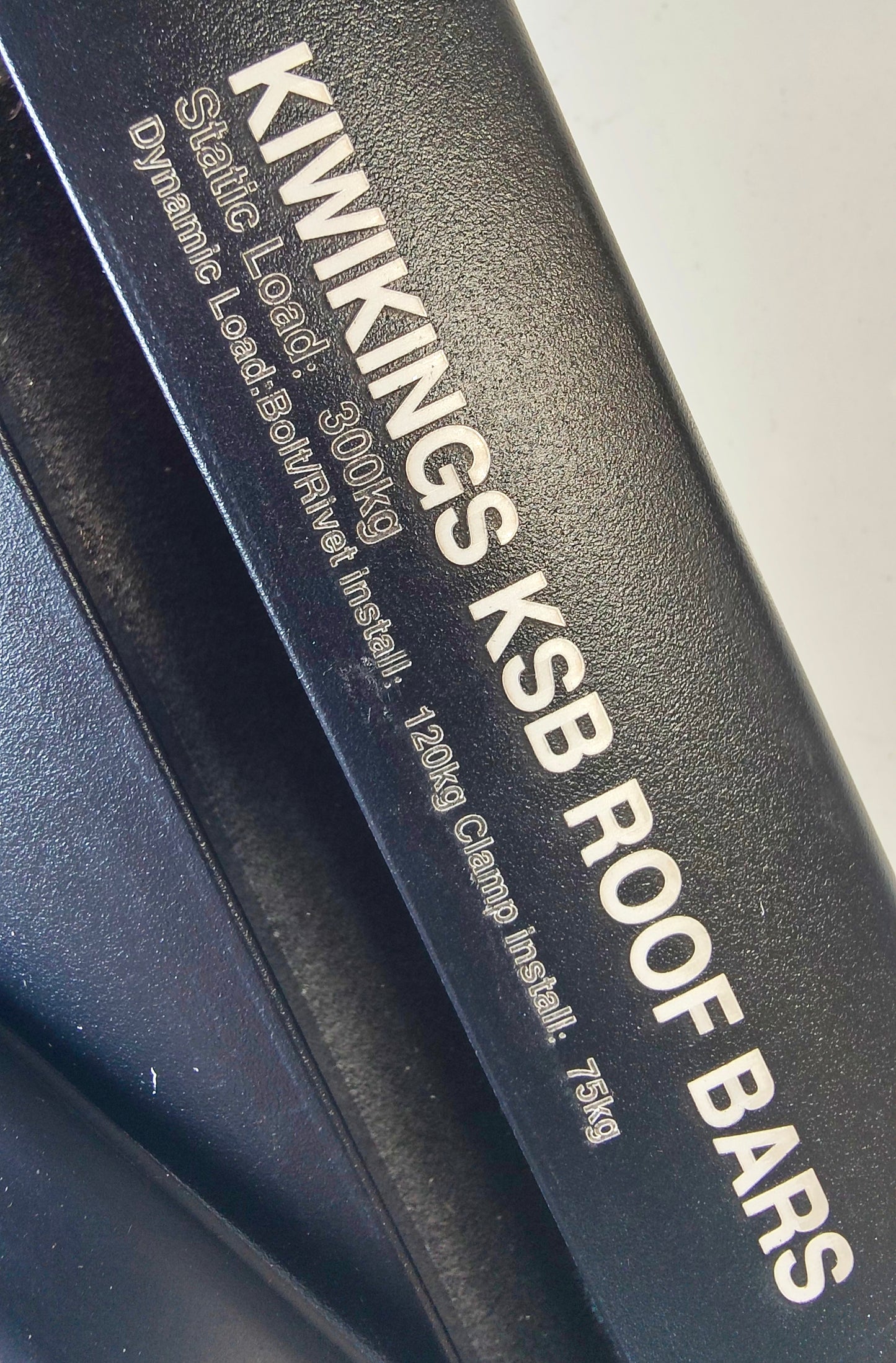 KIWIKINGS Heavy duty roof racks KSB Cross bar for Fixed Point Roof