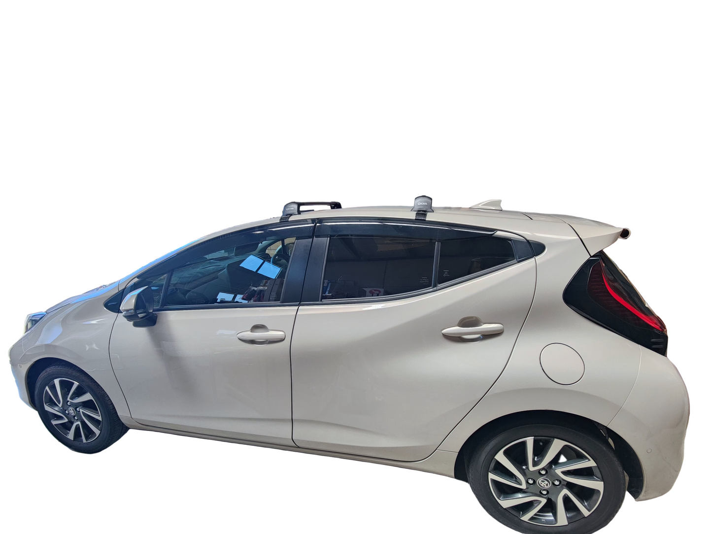 KIWIKINGS KSB HD Roof racks for Toyota aqua