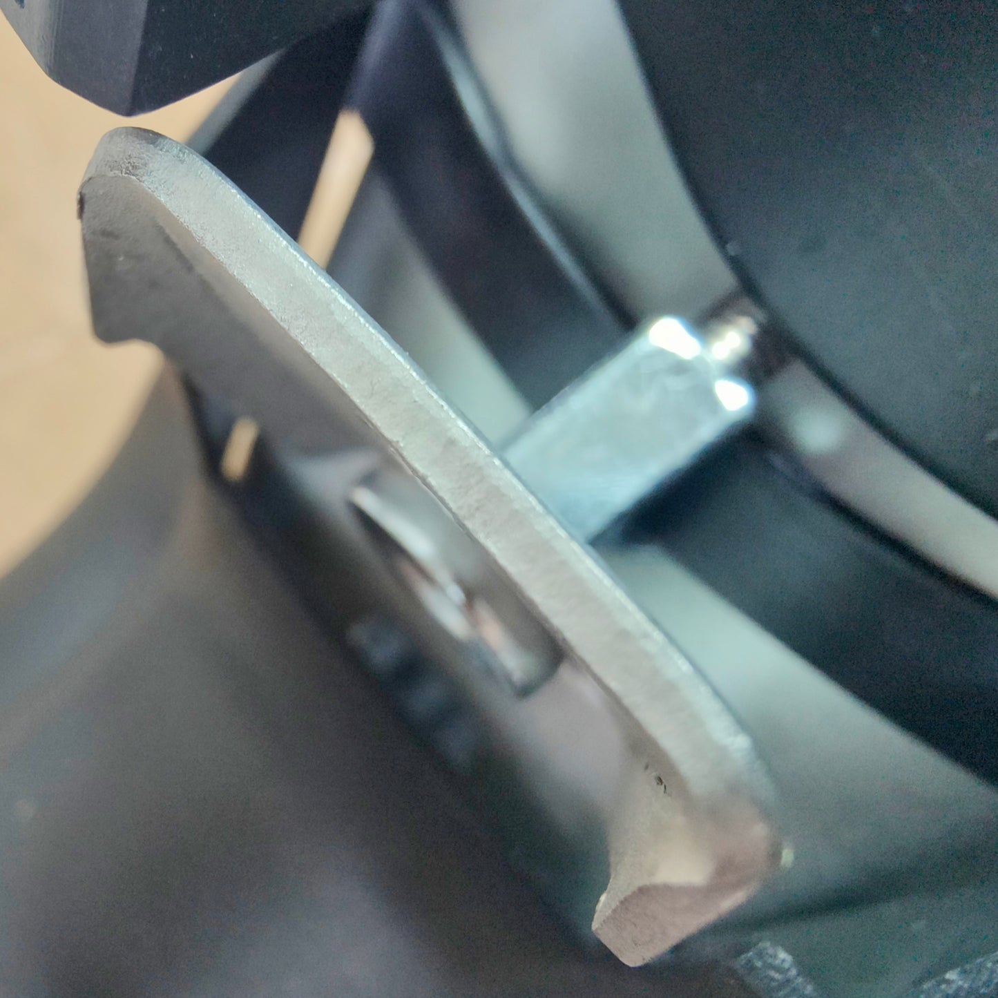 KIWIKINGS KWK Silent Flush Rail Cross Bar Roof racks （Price per crossbar）
